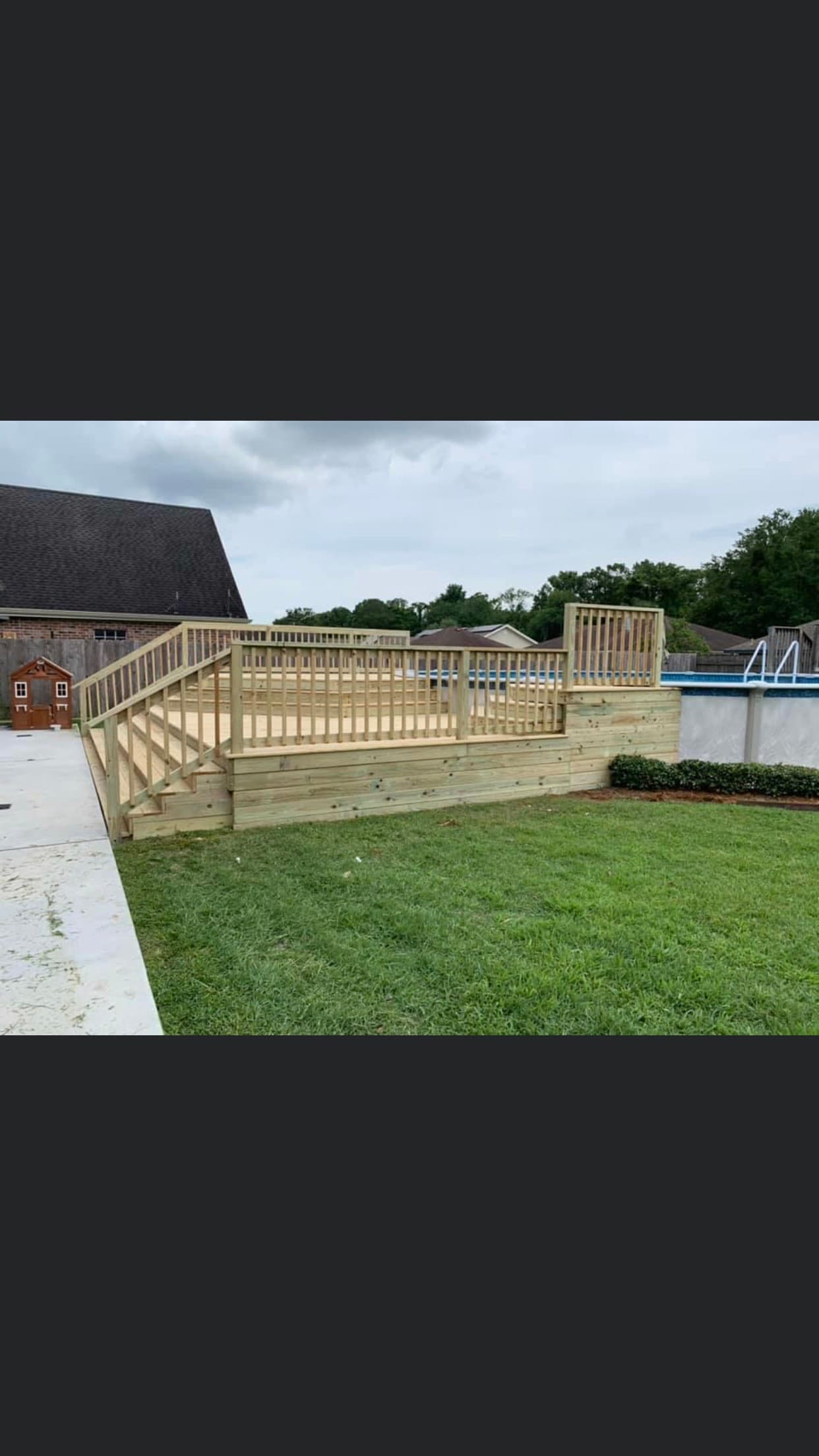 Baton Rouge Pool Deck - view 8