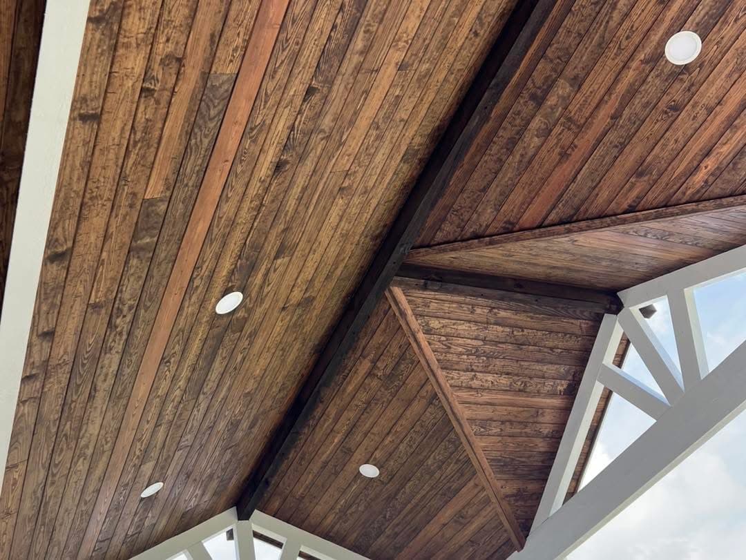 Massive Structural Posts - Pavilions project by The Cutting Edge Construction and Roofing