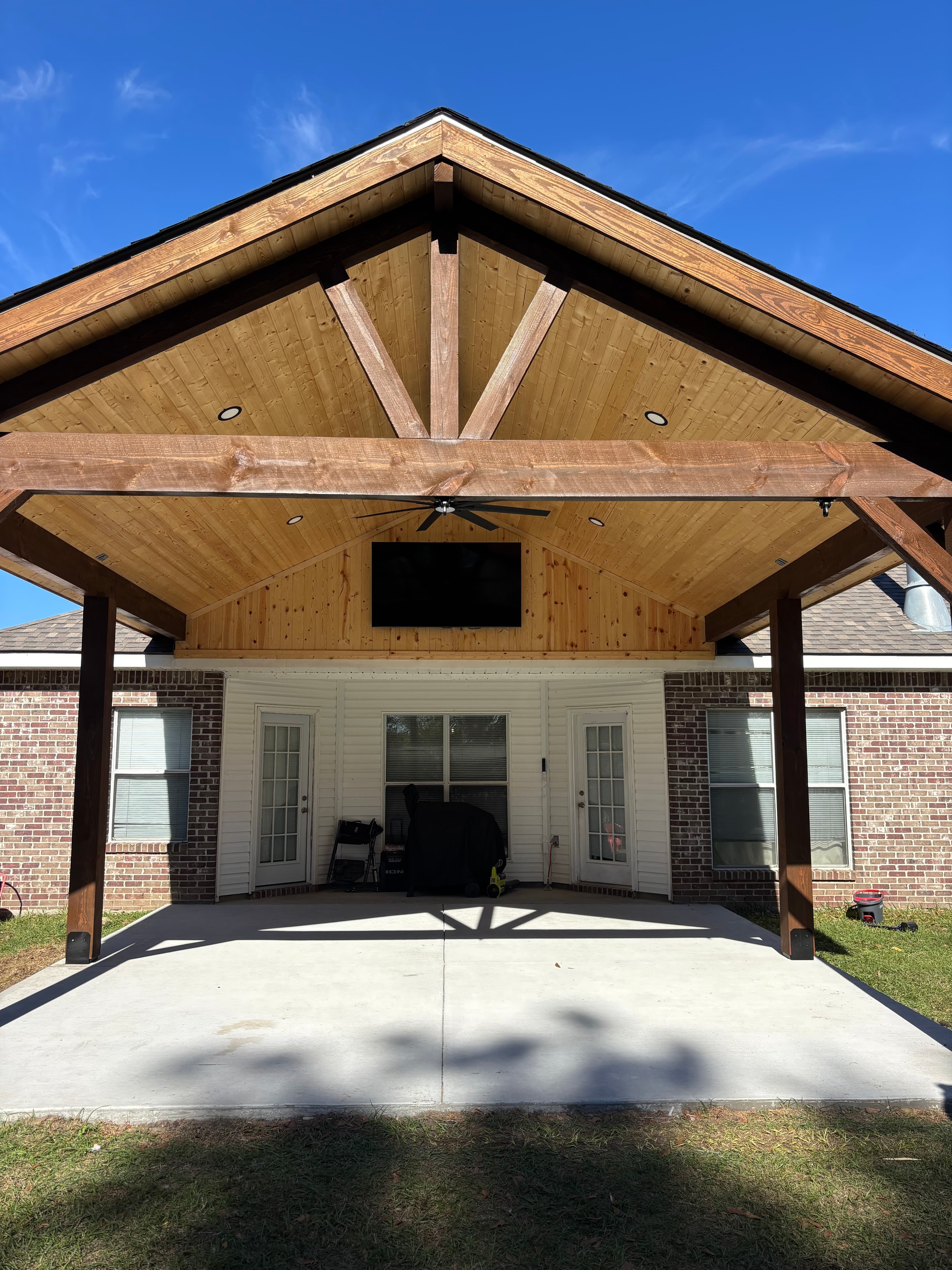 Carriere Ms Single Tie In Gabled Pavilion - view 1